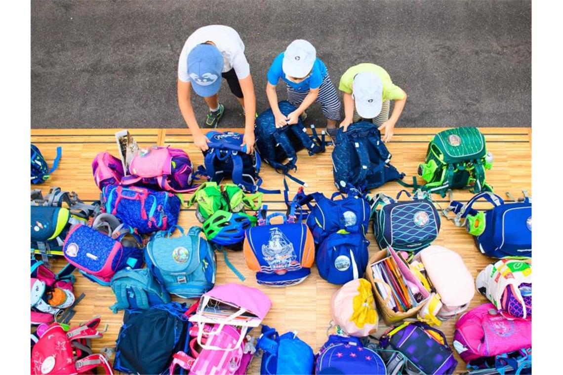 Mit dem „Ganztagsförderungsgesetz“ wird sich für Schulkinder einiges ändern. Die Grünen üben Kritik. Foto: Soeren Stache/dpa-Zentralbild/dpa