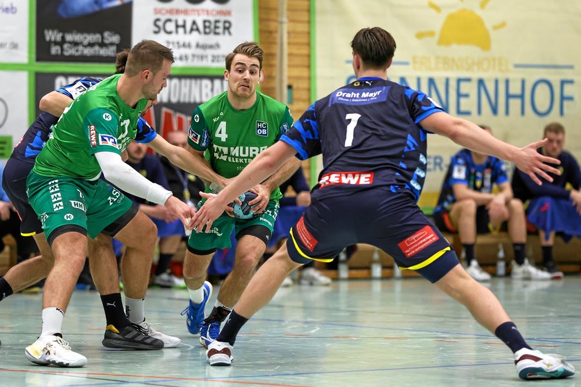 HC Oppenweiler/Backnang muss im Titelrennen eine bittere Pille schlucken Mit dem HC Oppenweiler/Backnang in eigener Halle von starken Gästen gestoppt: Tim Düren (links) und Tobias Gehrke. Foto: Alexander Becher