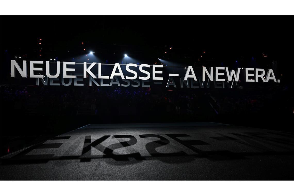 Vor IAA: BMW zeigt erstes Serienmodell der Neuen Klasse Mit dem iX3 hat BMW das erste Serienmodell der Plattform vorgestellt.