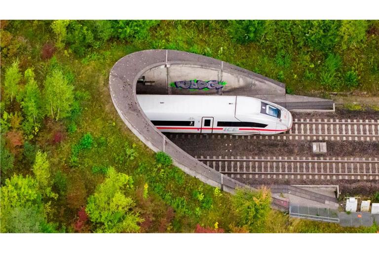 Mit dem neuen Fahrplan der Deutschen Bahn gibt es ab Mitte Dezember mehr Sprinter-Verbindungen. (Archivbild)