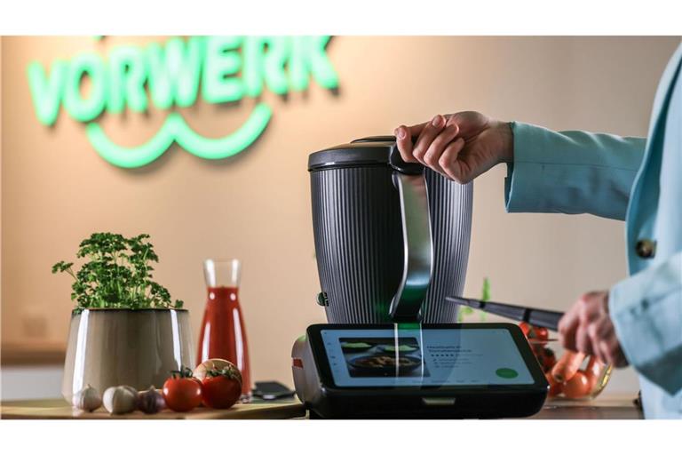 Mit dem Thermomix kann man unter anderem Lebensmittel zerkleinern, vermischen und erhitzen.
