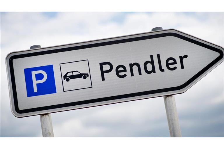 Mit der Pendlerpauschale kann man Kosten für die Fahrt zur Arbeit steuerlich geltend machen. (Illustration)