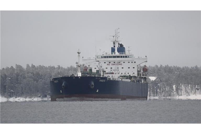 Mit einer Schattenflotte an Tankern versucht Russland die Beschränkungen für seinen Ölexport zu umgehen. (Archivbild)