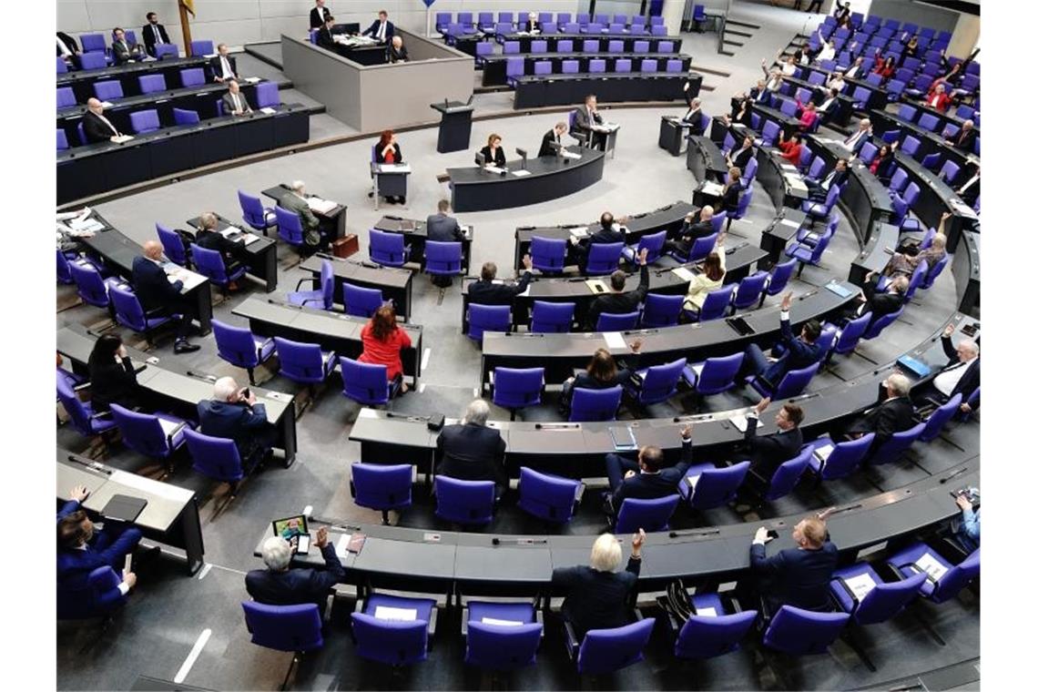 Union bereit zur Reduzierung der Wahlkreise Mit einer Wahlrechtsreform soll ein weiteres „Aufblähen“ des Bundestags verhindert werden. Foto: Kay Nietfeld/dpa