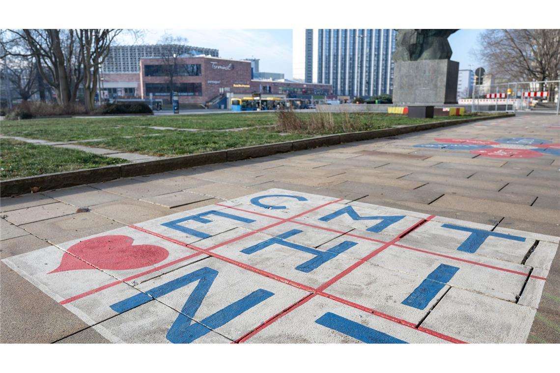 Mit fast 100 Metern überragt das Chemnitzer Congress Hotel die Innenstadt (Archivbild)