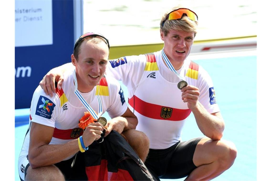 Ruderer Osborne: Mit Olympia-Gold in den Radsport wechseln Mit Jonathan Rommelmann (l) möchte Osborne 2021 im Leichtgewichts-Zweier Olympia-Gold in Tokio holen. Foto: Helmut Fohringer/APA/dpa