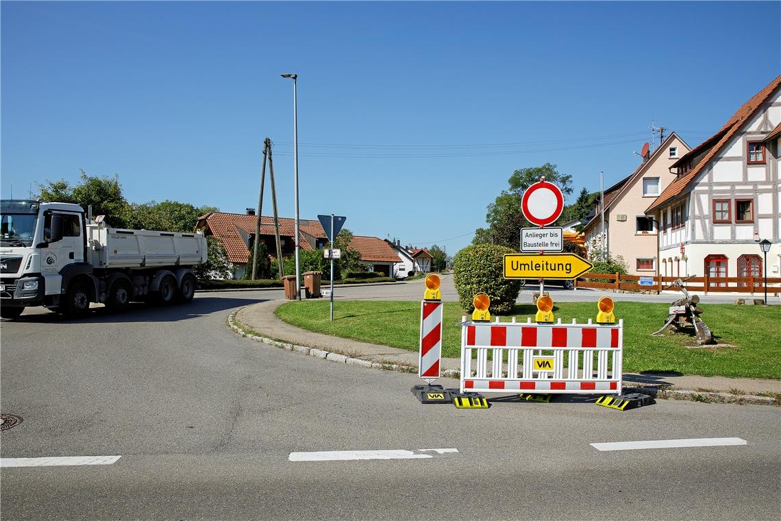 Mit rund drei Monaten wird die Bauzeit zur Sanierung der K1813 bei Großerlach vom Landratsamt beziffert.  Foto: J. Fiedler