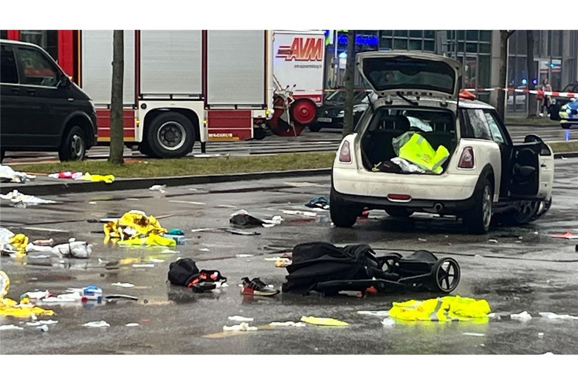 Mordanklage nach Auto-Anschlag auf Verdi-Demo in München Mit seinem Auto überfuhr der Mann mehrere Menschen. (Archivbild)