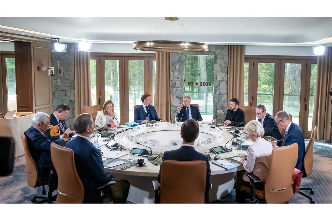 Was beim G7-Gipfel erreicht wurde - und was nicht Mit Selenskyj, aber ohne Trump: Der G7-Gipfel nach der Abreise des US-Präsidenten.