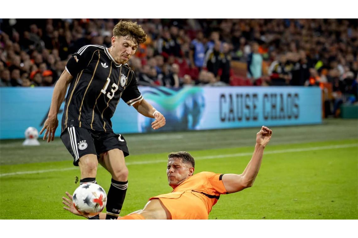 Mit viel Elan: der Rechtsverteidiger Philipp Treu bringt auch Schwung in die DFB-Angriffe.