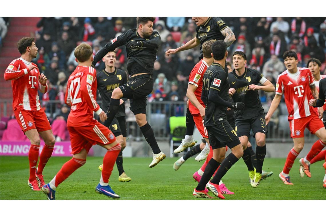 Mit viel Leidenschaft trat der FC Augsburg in München auf.