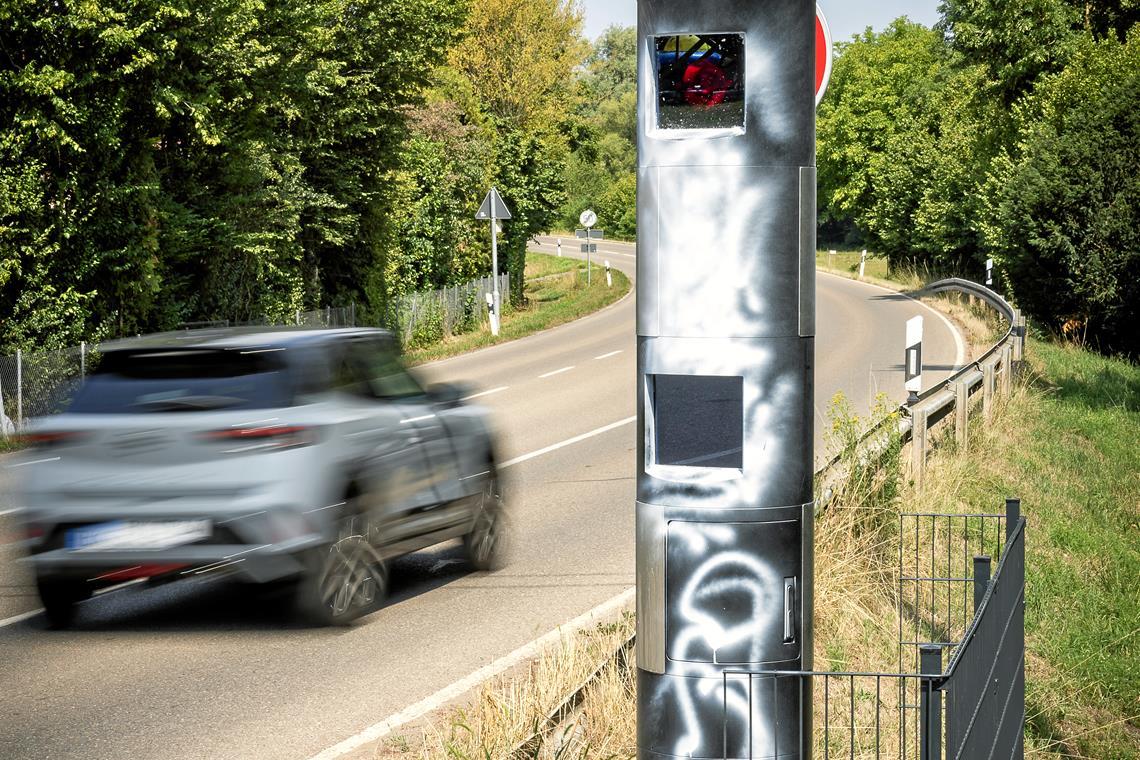 Mittlerweile ist der Blitzer in Zell wieder funktionstüchtig. Foto: Alexander Becher