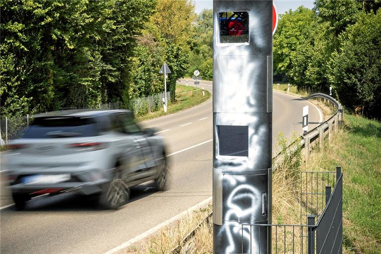 Mittlerweile ist der Blitzer in Zell wieder funktionstüchtig. Foto: Alexander Becher