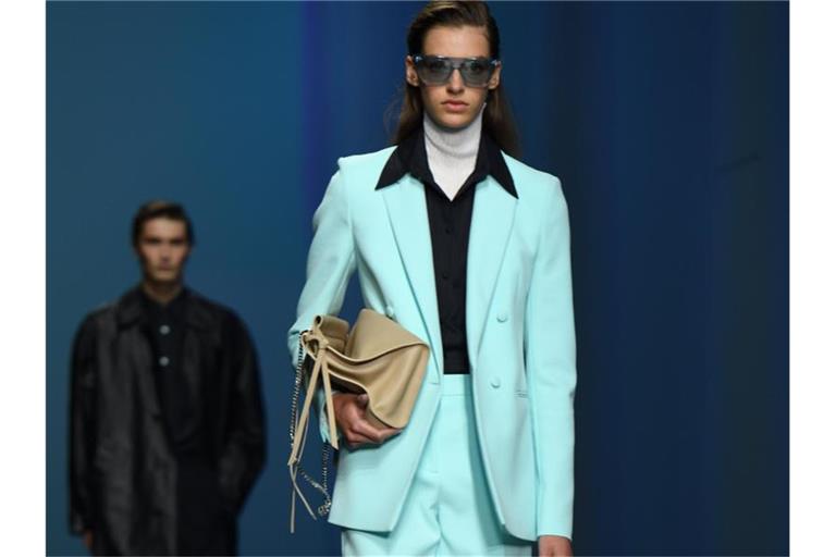 Models tragen Kreationen im Rahmen der Hugo Boss Frühjahr-Sommer 2020 Kollektion. Foto: Matteo Rossetti/Lapresse