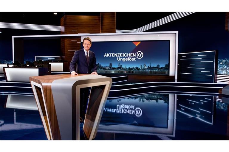 Moderator Rudi Cerne präsentiert die Sendung „Aktenzeichen XY... Ungelöst“ im ZDF.
