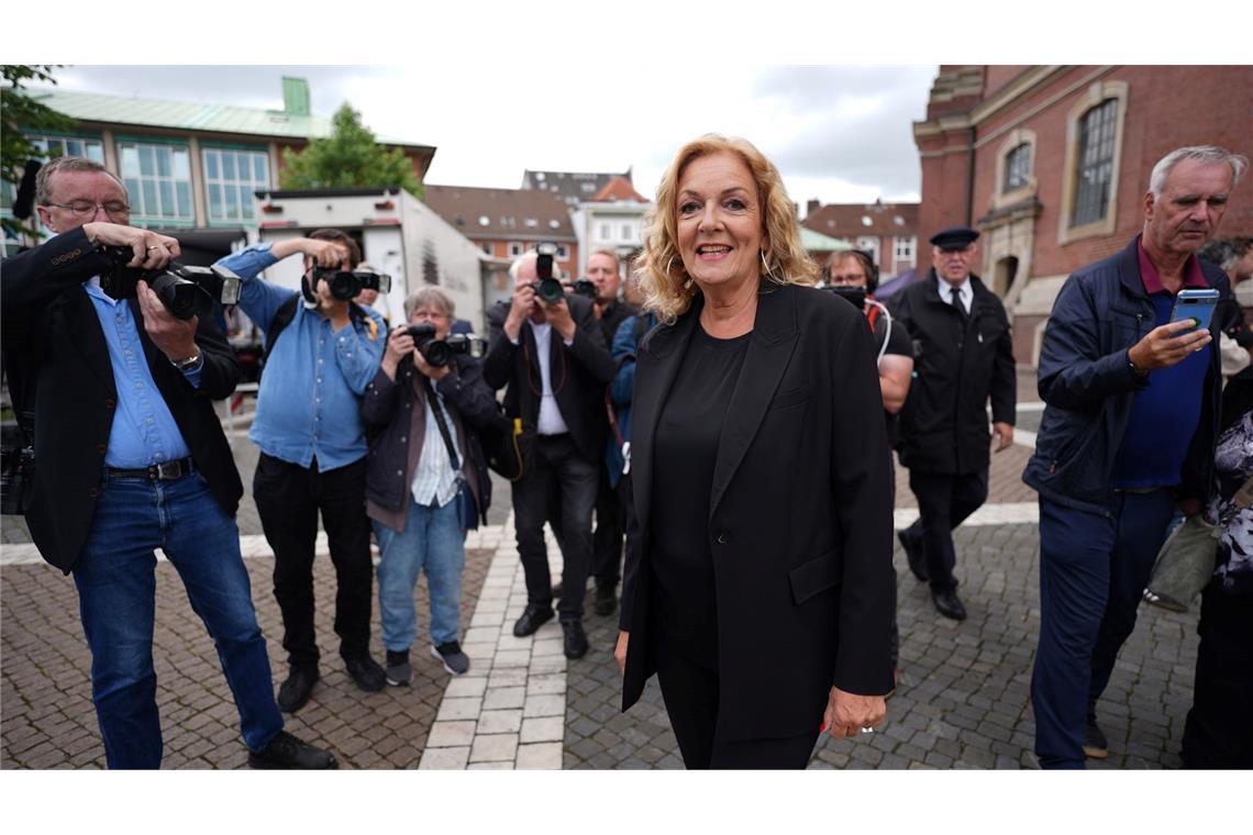 "Ein Original" - Abschied von Moderator Carlo von Tiedemann Moderatorin Bettina Tietjen
