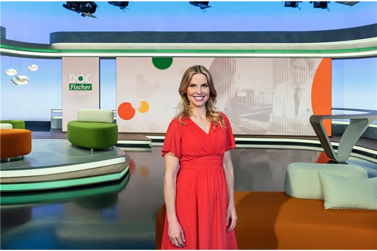 Moderatorin Julia Fischer.