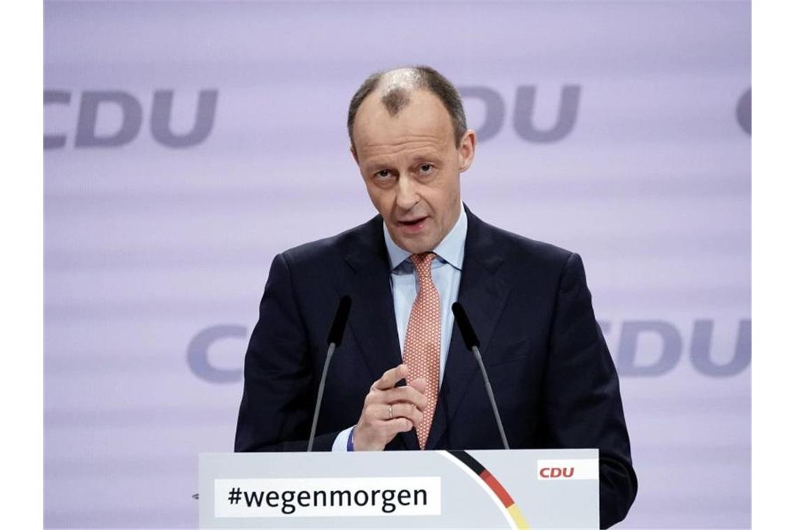 Möchte für den Hochsauerlandkreis in den Bundestag einziehen: CDU-Politiker Friedrich Merz. Foto: Michael Kappeler/dpa