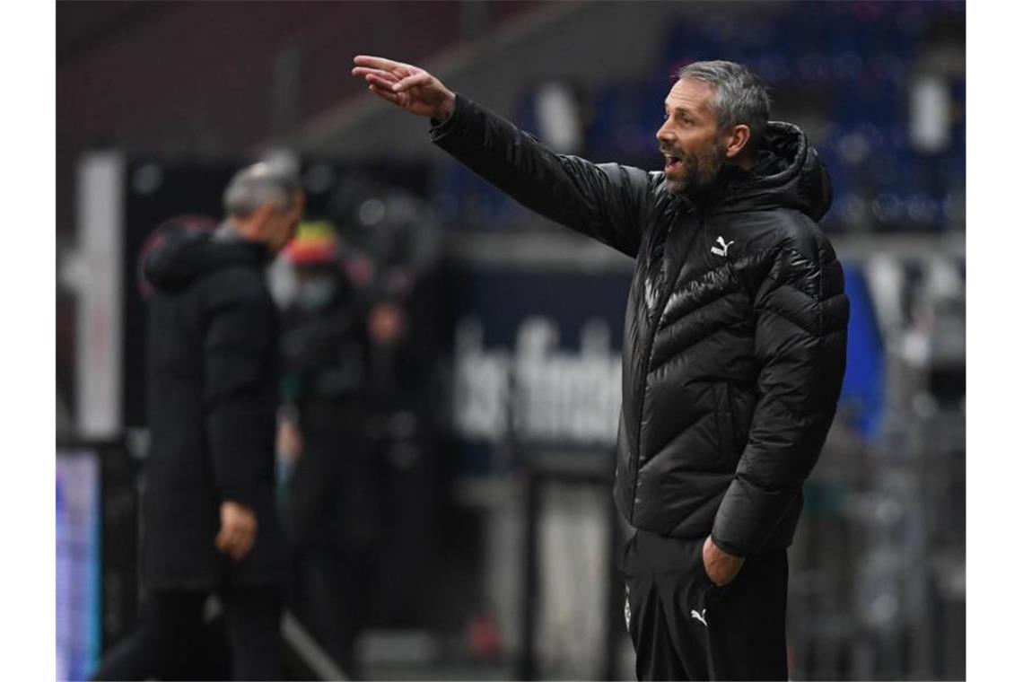 Rose zu BVB-Wechselgerücht: Beschäftigt mich wenig Mönchengladbachs Trainer Marco Rose hat eine Ausstiegsklausel in seinem Vertrag. Foto: Arne Dedert/dpa