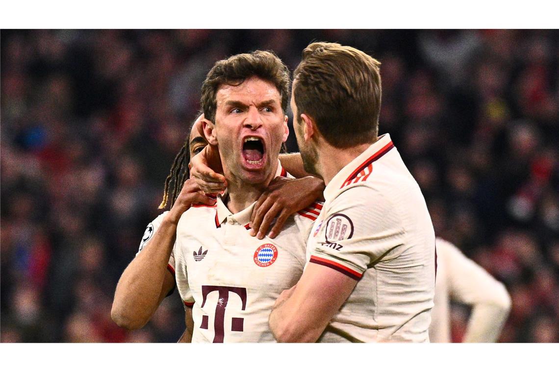 Bilder des Tages Münchens Thomas Müller feiert seinen Treffer zum 1:1 gegen Inter Mailand.