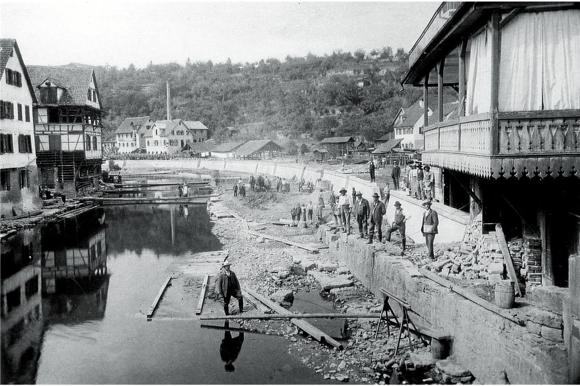 Murrkorrektur im Jahr 1904 unterhalb der Sulzbacher Brücke.