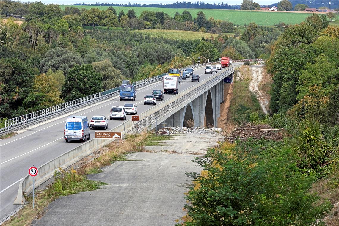 Murrtalviadukt in Backnang wird gesperrt Murrtalviadukt ist eine Nacht lang geschlossen. Symbolfoto: Jörg Fiedler