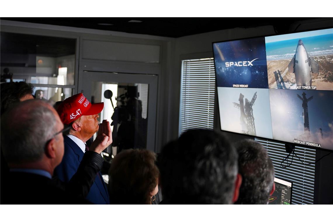 Europas Raumfahrt unter Trump 2.0: Zwischen Angst und Chance Musk ist mittlerweile ein enger Vertrauter Trumps. (Archivbild)