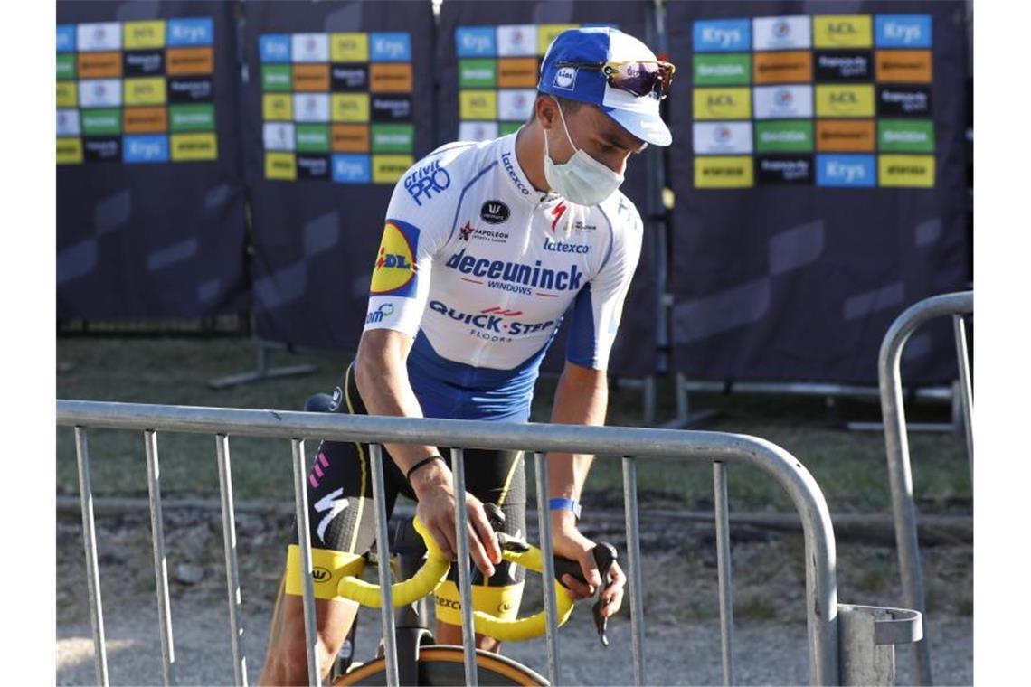 Musste sein Gelbes Trikot nach der 5. Etappe abgeben: Julian Alaphilippe. Foto: Thibault Camus/POOL AP/dpa
