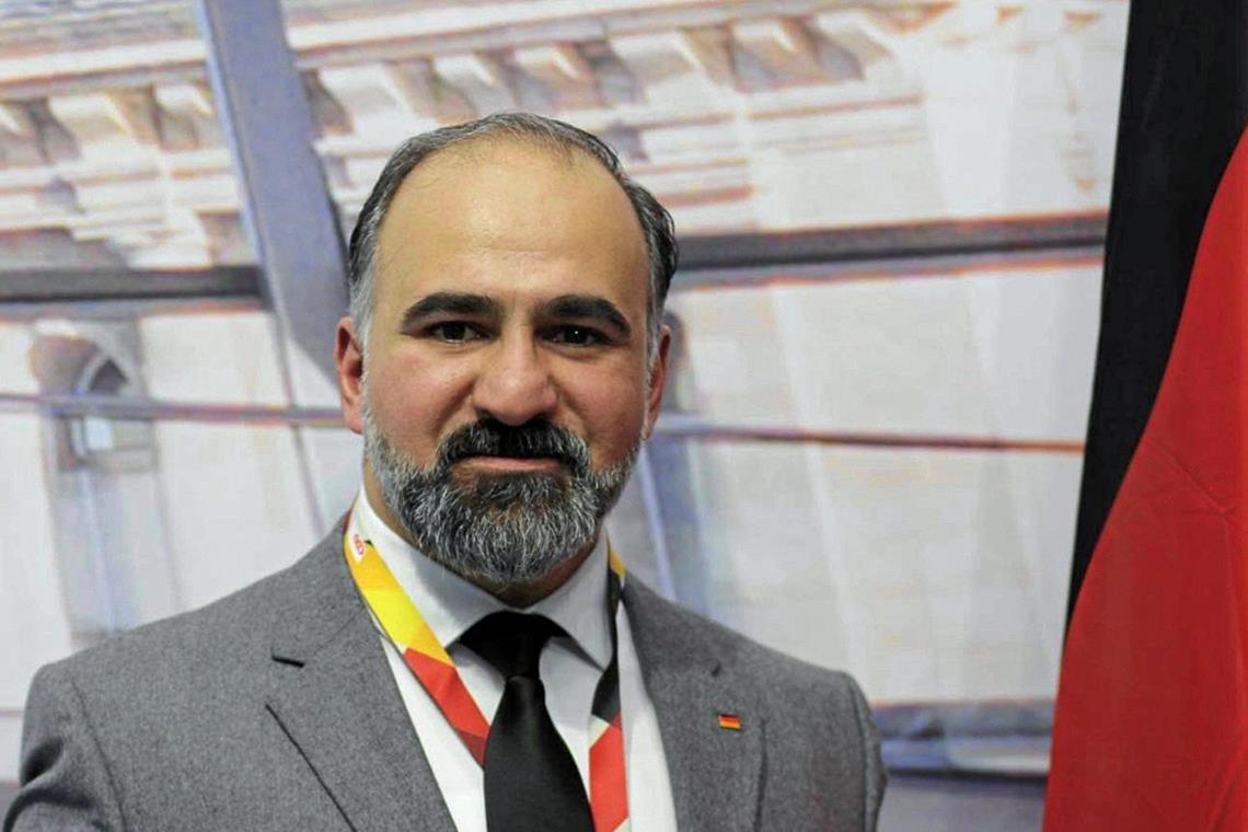 Erfahrung oder Generationswechsel? Mustafa Al-Ammar