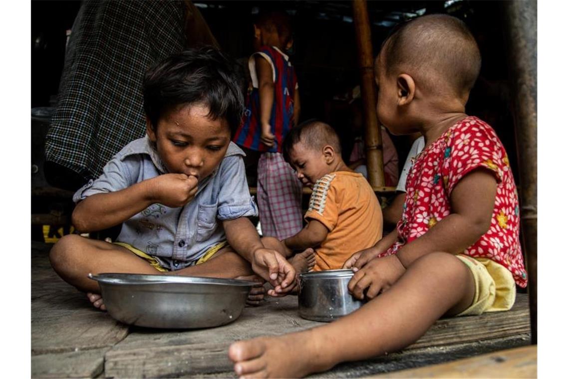 UN: Humanitäre Hilfe für Myanmar Myanmar steht den Vereinten Nationen zufolge vor einer schweren humanitären Krise. Foto: Kaung Htet Lin/World Food Programme/dpa