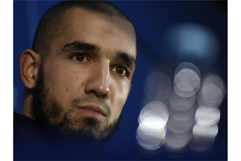 Nabil Bentaleb ist zurück im Kreis der Schalker Mannschaft. Foto: Ina Fassbender/dpa