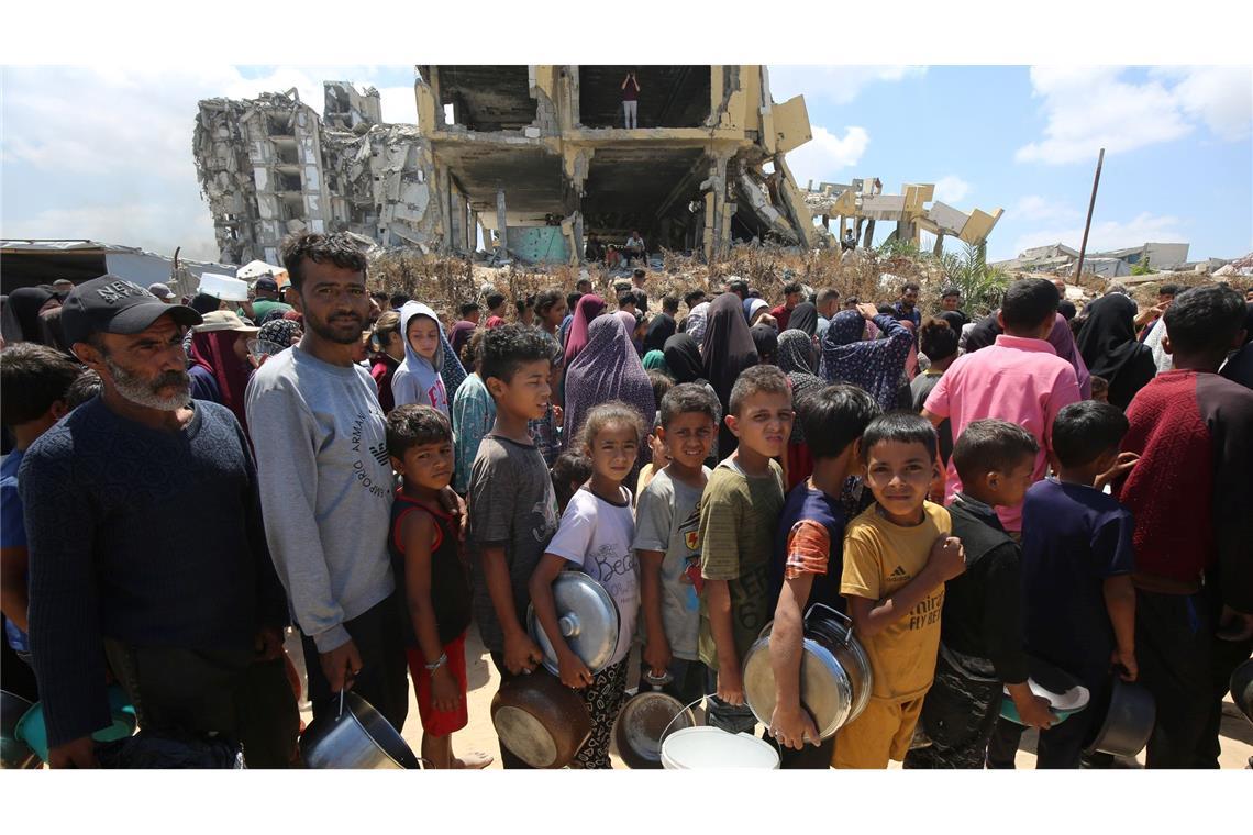 WHO warnt vor tödlicher Hungerkrise im Gazastreifen Nach Angaben der Hamas-Behörden sterben Kinder durch Unterernährung. (Archivbild)