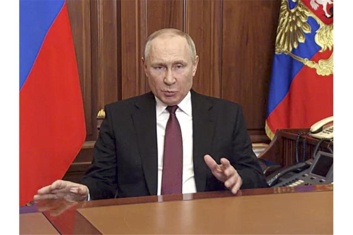 Kreml: Ukraine lehnt Friedensverhandlungen ab - Dementi Nach Aussagen des Kremls soll die Ukraine Verhandlungen über Frieden abgelehnt haben. Foto: Uncredited/Russian Presidential Press Service/dpa