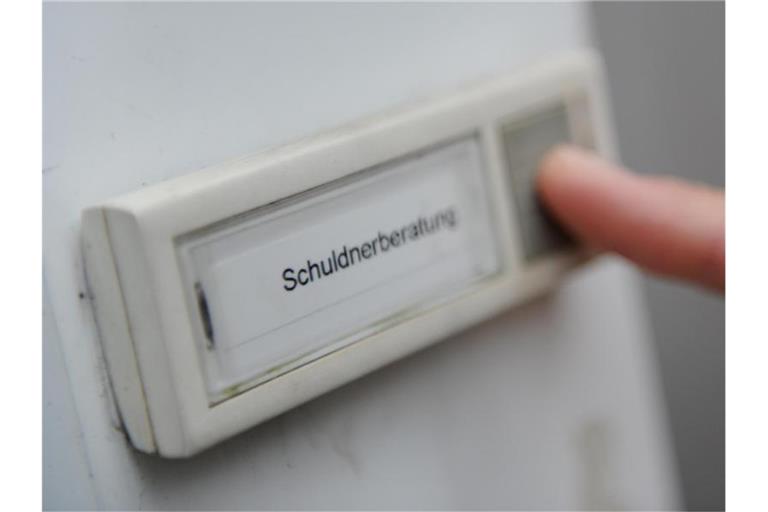 Nach Daten des Statistischen Bundesamtes sind Mietschulden in Ostdeutschland deutlich weiter verbreitet als im Westen. Foto: Angelika Warmuth