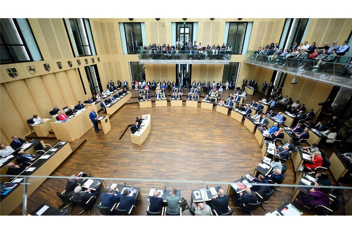 Bundesrat stimmt Wachstumspaket zu Nach dem Bundestag hat auch der Bundesrat grünes Licht für milliardenschwere Steuerentlastungen für Unternehmen gegeben.
