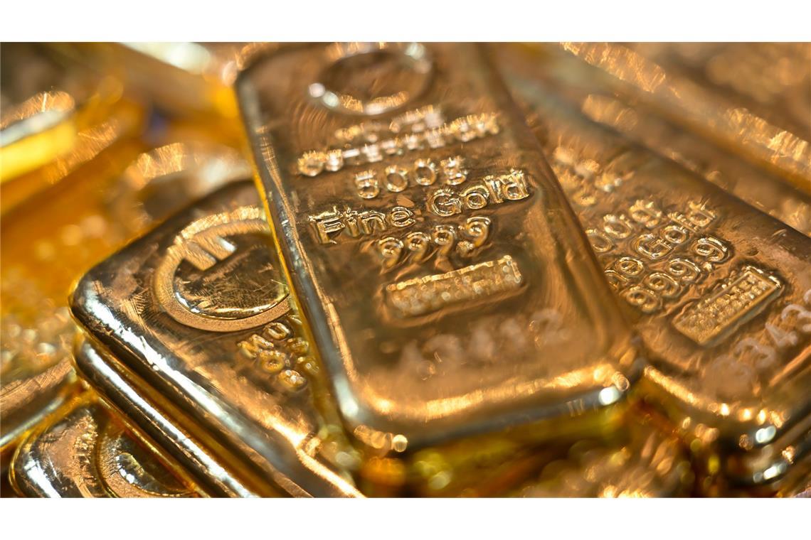 Nach dem Fund von zehn Goldbarren im sächsischen Bannewitz konnte niemand nachweisen, Besitzer des Schatzes zu sein. (Symbolbild)