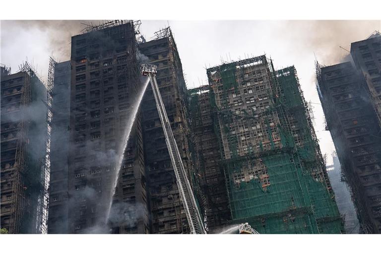 Nach dem Großbrand stieg die Zahl der Todesopfer weiter.