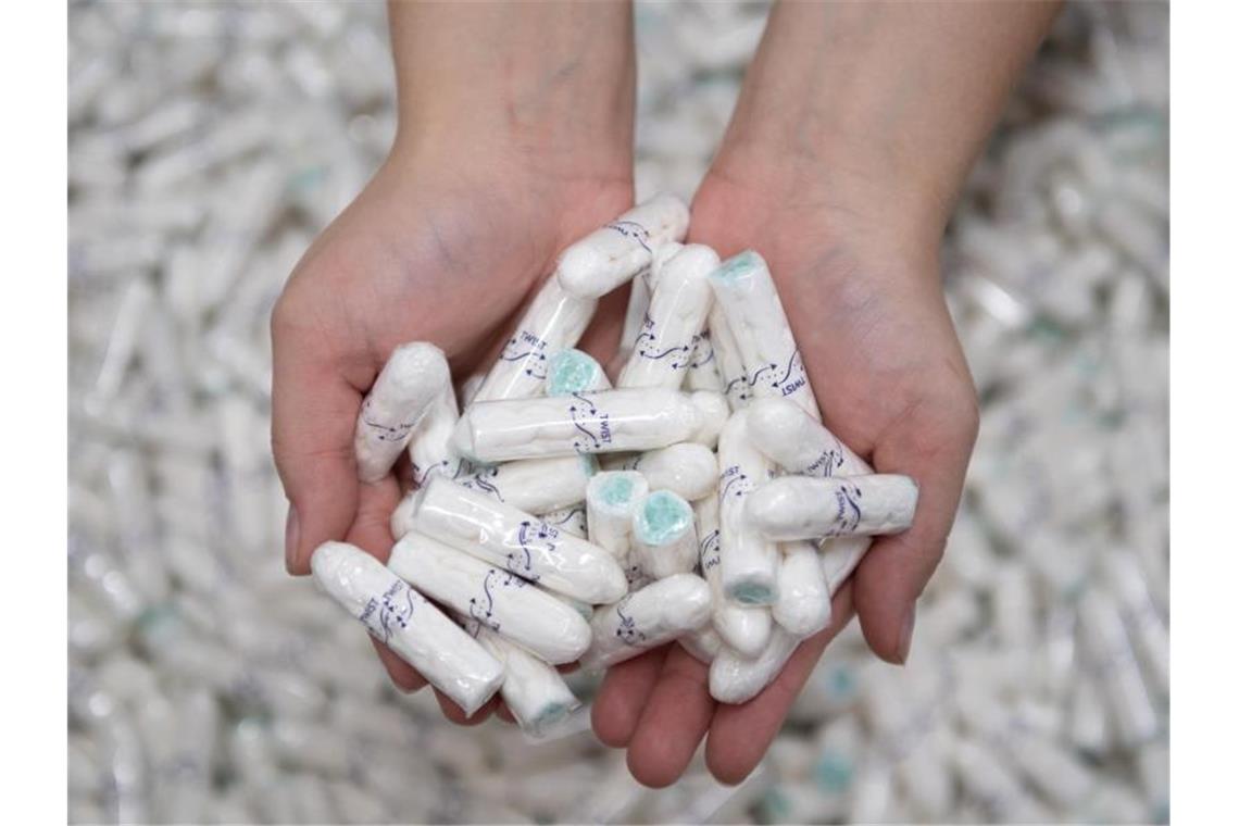 Verwirrung über Preiserhöhungen bei Tampons und Binden