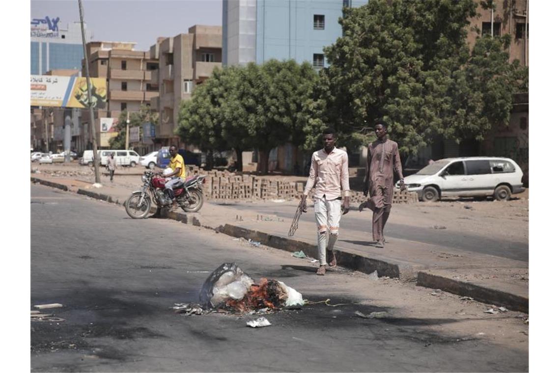 Nach dem Putsch am 25. Oktober 2021 hat das Militär die Macht im Sudan übernommen. Foto: Marwan Ali/AP/dpa