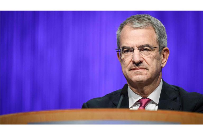 Nach dem Rauswurf des Nestlé-Konzernchefs Laurent Freixe   sind die Aktien des Unternehmens unter Druck geraten. (Archivbild)