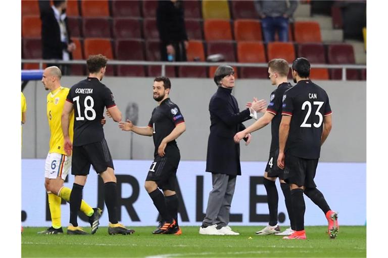 Nach dem Sieg in Rumänien muss die DFB-Elf nun gegen Nordmazedonien nachlegen. Foto: Stefan Constantin/dpa