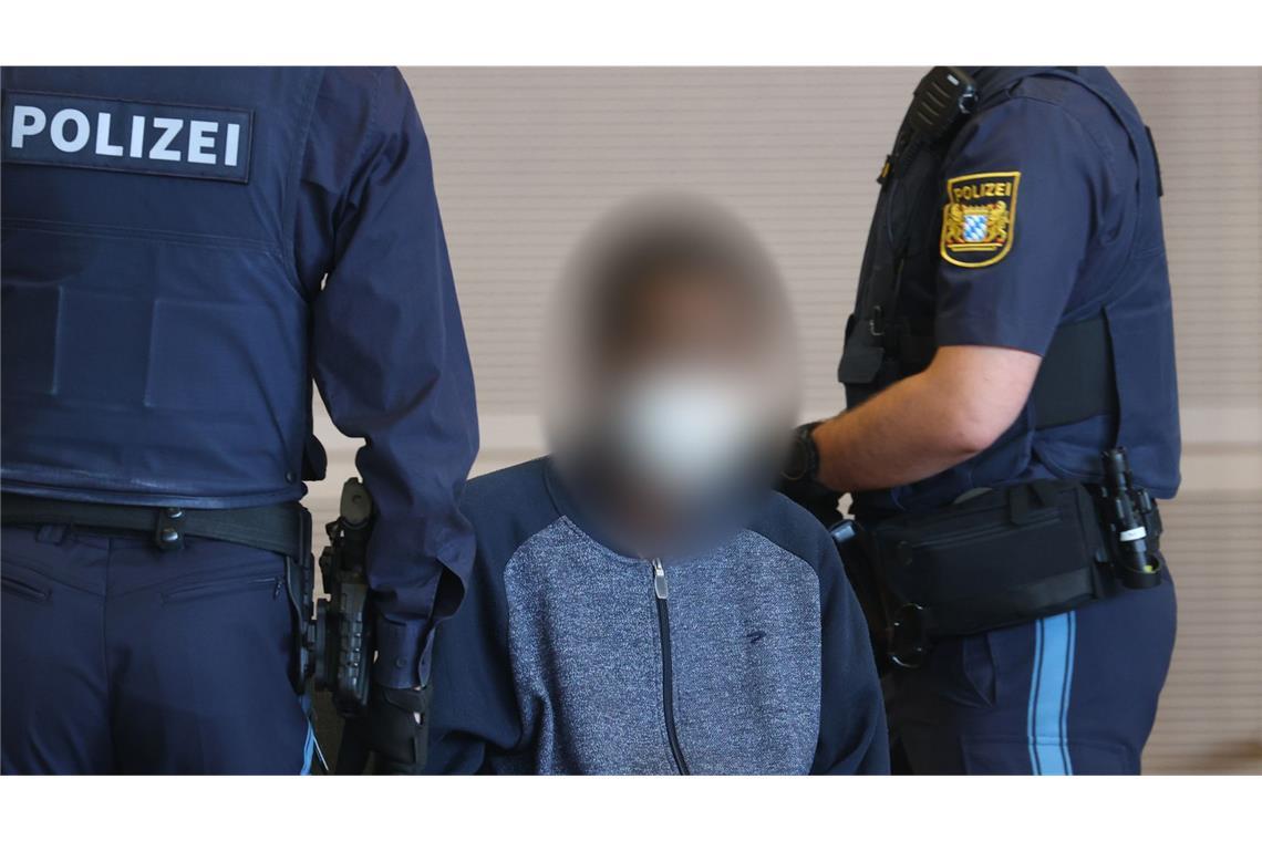 Abschiebung des Messerstechers von Würzburg denkbar Nach dem Verbrechen sei der Schutzstatus des Flüchtlings bestandskräftig widerrufen worden. (Archivbild)
