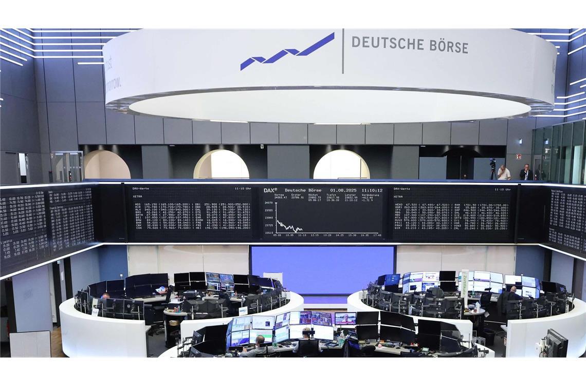 Dax startet mit Plus – Erholung setzt sich fort Nach den es in der vergangenen Woche auf dem Aktienmarkt bergab ging, geht es nun wieder bergauf (Archivbild).