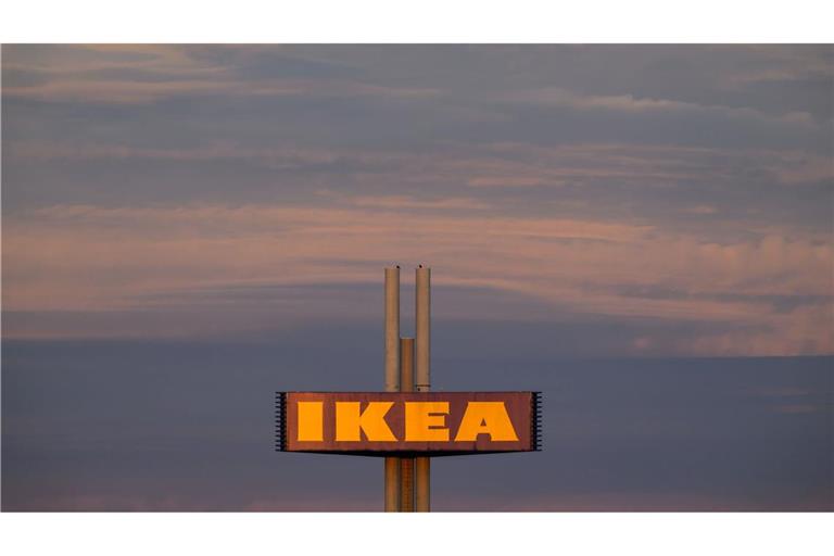 Nach den Verdächtigen wird gefahndet. (Archivbild)