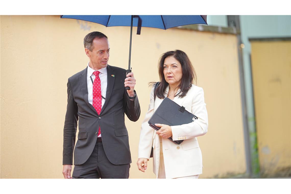 Nach den Worten von Wirtschaftsministerin Reiche geht auch darum, die Raffineriekapazitäten hochhalten zu können.