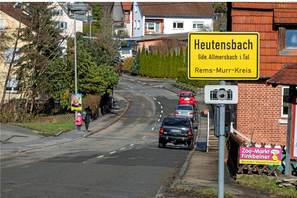 Nach der Sanierung in Heutensbach wird ein gestrichelter Radweg die Rudersberger Straße zieren. Foto: A. Becher