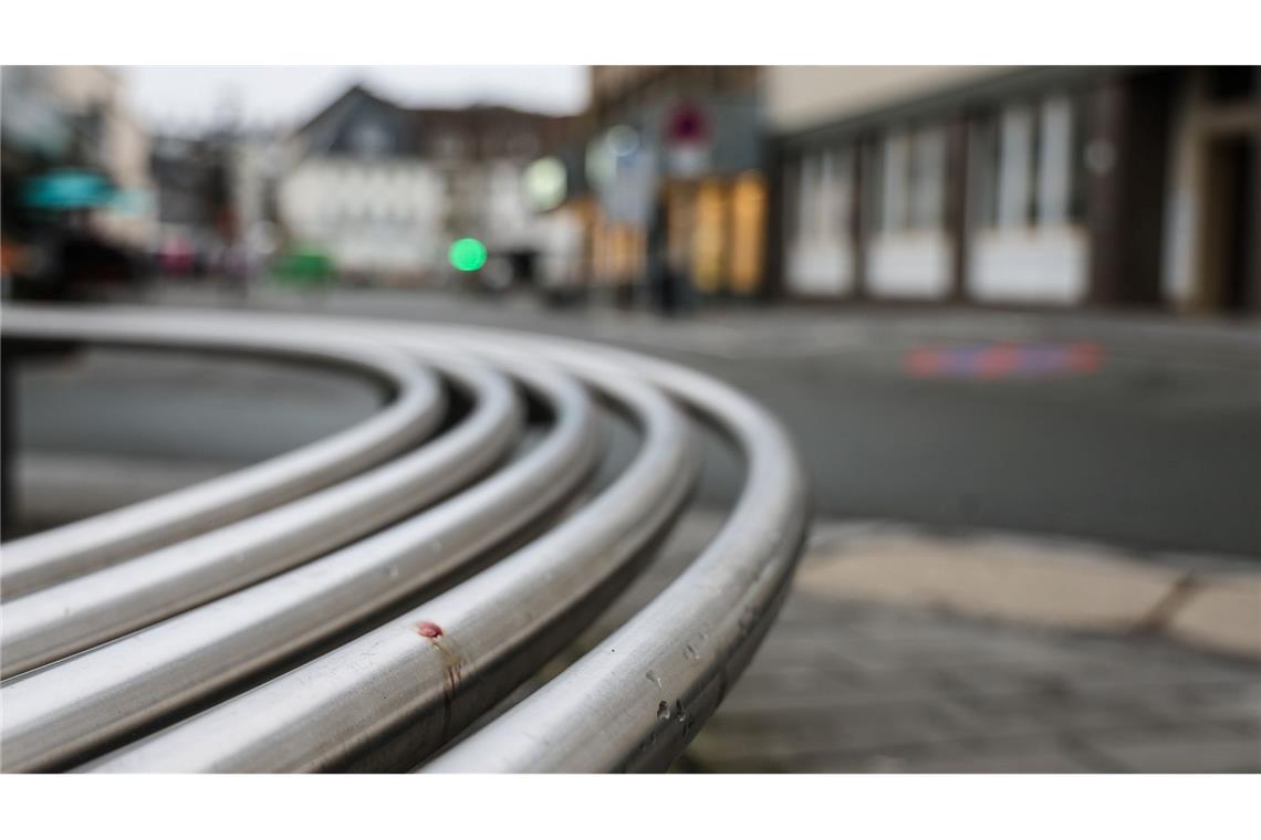 Nach der Tat waren Teile der Innenstadt von Meschede am Freitagmorgen gesperrt.