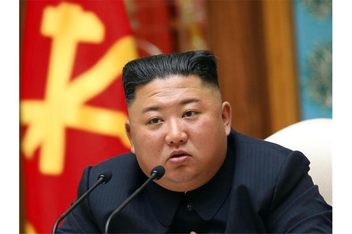 Kim Jong Un taucht nach wochenlanger Abwesenheit wieder auf