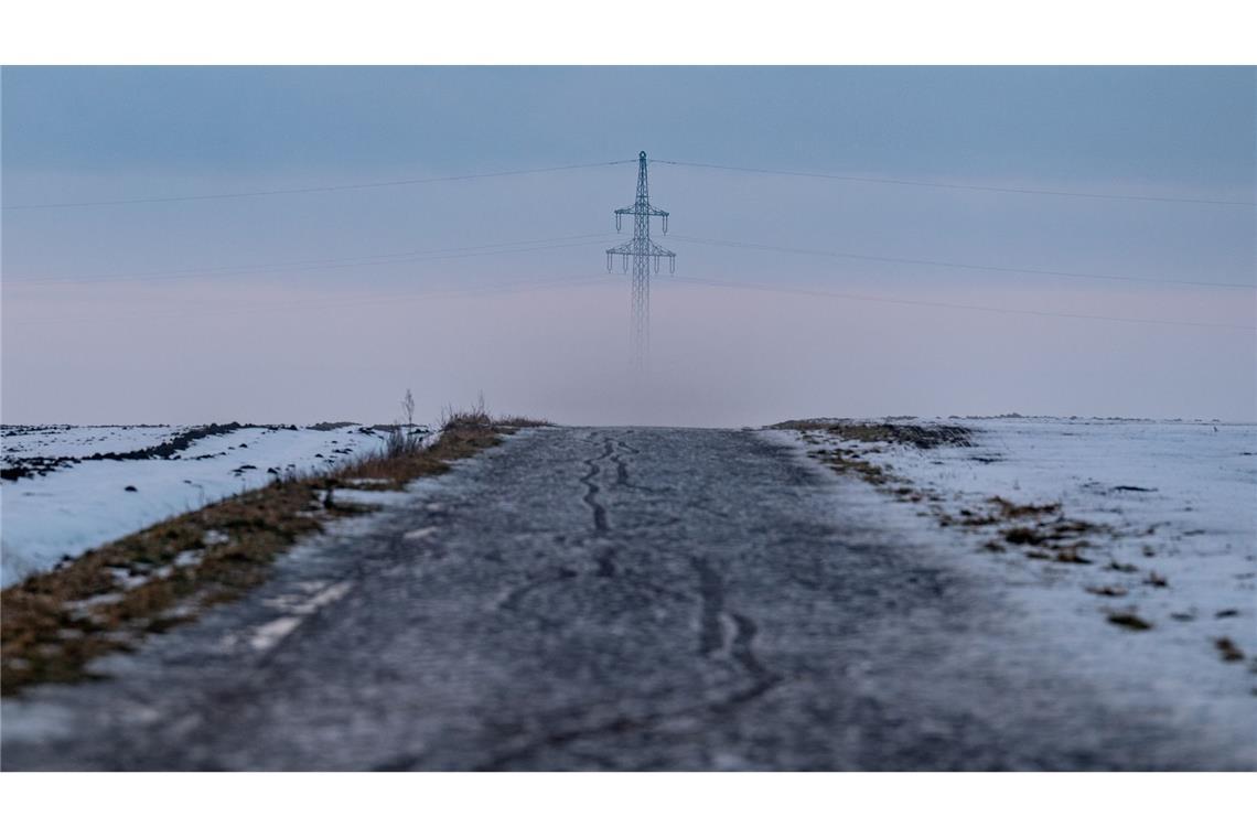 Nach einer kurzen Wetterpause kehrt der Winter mit Schnee, Regen und Glätte zurück.