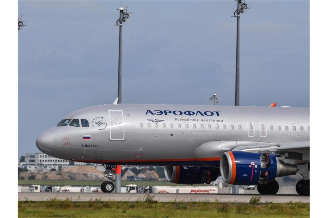 Deutsch-russischer Flugverkehr funktioniert wieder Nach Flugausfällen wegen fehlender Genehmigungen soll der Flugverkehr zwischen Deutschland und Russland wieder ohne Probleme laufen. Foto: Patrick Pleul/dpa-Zentralbild/dpa